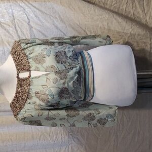 BCBG Silk Back Slit and Bow Blouse SZ XS